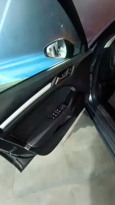 Vendo Audi A3 2015 - 17800 EUR, 106018 km - AUTO.MOTO.pt