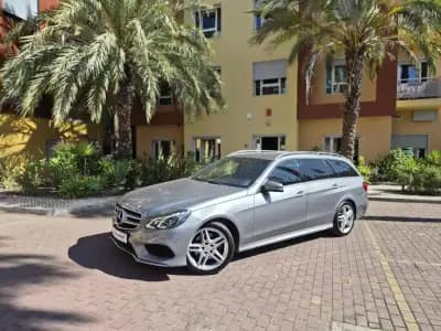 Vendo Mercedes-Benz E 300 2014 - 19480 EUR, 109000 km - AUTO.MOTO.pt