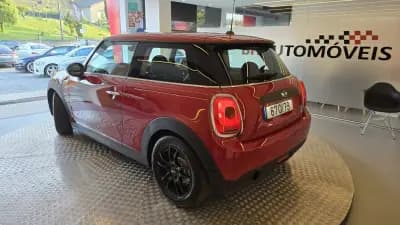 Vendo MINI One 2015 - 10900 EUR, 134360 km - AUTO.MOTO.pt