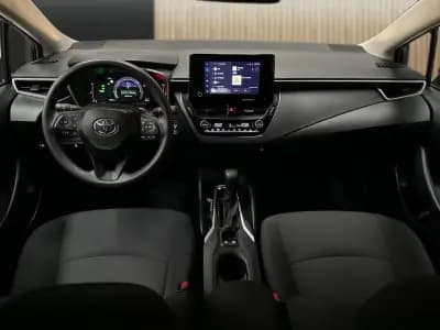 Sell Toyota Corolla 2024 - 25500 EUR, 72000 km - AUTO.MOTO.pt