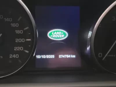 Vendo Land Rover Range Rover Sport 2015 - 39500 EUR, 274794 km - AUTO.MOTO.pt