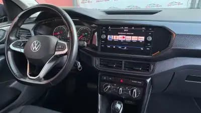 Vendo Volkswagen T-Cross 2022 - 16800 EUR, 106000 km - AUTO.MOTO.pt