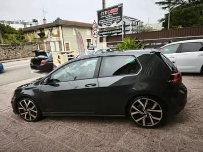 Sell Volkswagen Golf 2014 - 19900 EUR, 160000 km - AUTO.MOTO.pt