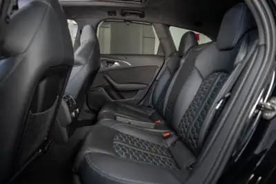 Vendo Audi RS6 Avant 2019 - 99950 EUR, 21800 km - AUTO.MOTO.pt