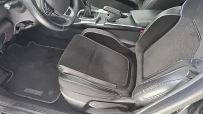 Sell Renault Mégane 2017 - 13900 EUR, 106866 km - AUTO.MOTO.pt