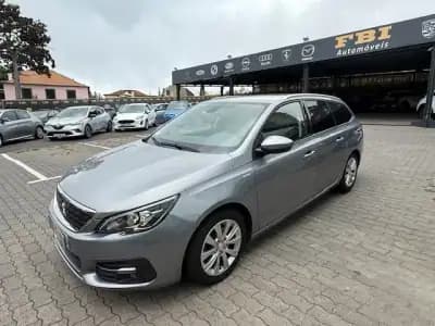 Vendo Peugeot 308 SW 2020 - 15900 EUR, 58622 km - AUTO.MOTO.pt