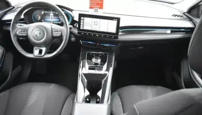 Vendo MG MG5 2022 - 18500 EUR, 29000 km - AUTO.MOTO.pt