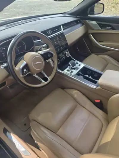 Sell Jaguar XF 2023 - 36450 EUR, 62500 km - AUTO.MOTO.pt