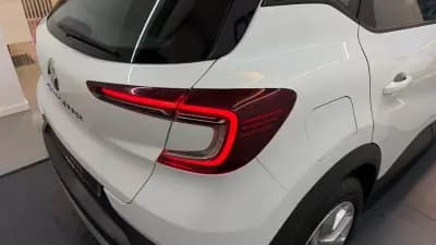 Vendo Renault Captur 2021 - 13990 EUR, 167491 km - AUTO.MOTO.pt