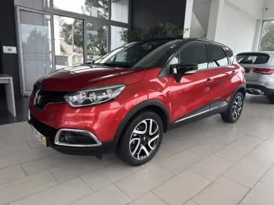 Vendo Renault Captur 2016 - 12250 EUR, 136506 km - AUTO.MOTO.pt