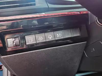 Sell Peugeot 508 SW 2021 - 19999 EUR, 121000 km - AUTO.MOTO.pt