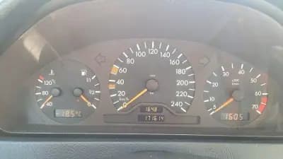 Sell Mercedes-Benz C 180 1997 - 5500 EUR, 171614 km - AUTO.MOTO.pt