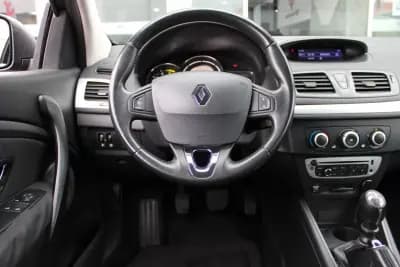 Vendo Renault Mégane Coupe 2014 - 10900 EUR, 202494 km - AUTO.MOTO.pt