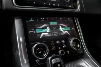 Vendo Land Rover Range Rover Sport 2018 - 41990 EUR, 170206 km - AUTO.MOTO.pt