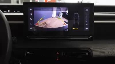 Vendo Citroën C3 2025 - 18350 EUR, 24000 km - AUTO.MOTO.pt