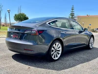Vendo Tesla Model 3 2019 - 23990 EUR, 73000 km - AUTO.MOTO.pt