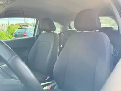 Vendo Audi A1 2011 - 10900 EUR, 118000 km - AUTO.MOTO.pt