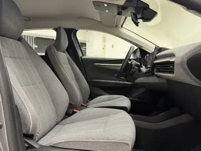 Vendo Renault Mégane E-Tech 2022 - 23890 EUR, 69000 km - AUTO.MOTO.pt