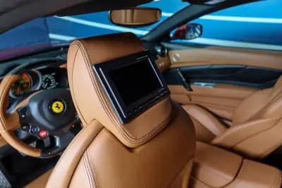 Sell Ferrari FF 2013 - 245000 EUR, 33494 km - AUTO.MOTO.pt