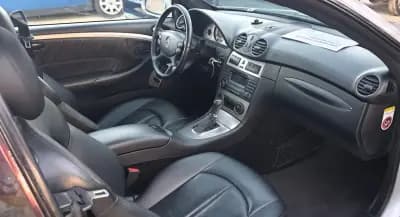 Vendo Mercedes-Benz CLK 220 2006 - 11990 EUR, 239000 km - AUTO.MOTO.pt