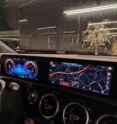 Vendo Mercedes-Benz A 250e 2020 - 24400 EUR, 101000 km - AUTO.MOTO.pt