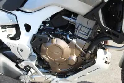 Vendo mota Honda Africa Twin 2019 - 12000 EUR, 35000 km - AUTO.MOTO.pt