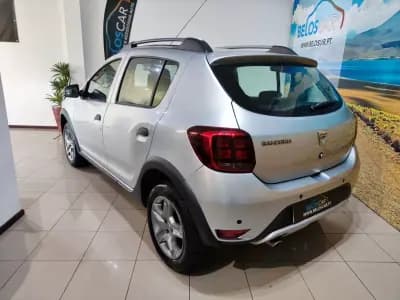 Sell Dacia Sandero 2020 - 11750 EUR, 54000 km - AUTO.MOTO.pt