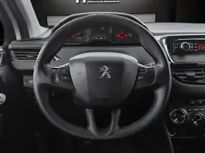 Sell Peugeot 207 1.4 HDI PACK CLIM 2015 - 7450 EUR, 164000 km - AUTO.MOTO.pt