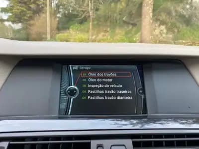 Vendo BMW 520 2011 - 14999 EUR, 250000 km - AUTO.MOTO.pt