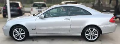 Vendo Mercedes-Benz CLK 220 2006 - 11990 EUR, 239000 km - AUTO.MOTO.pt