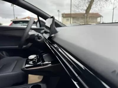 Vendo MG MG4 2023 - 18990 EUR, 44000 km - AUTO.MOTO.pt