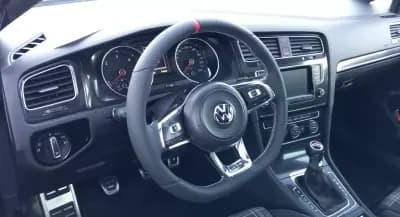 Vendo Volkswagen Golf 2014 - 18900 EUR, 168243 km - AUTO.MOTO.pt