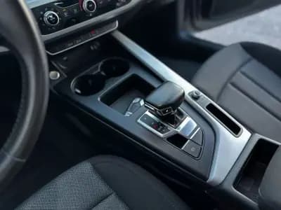 Vendo Audi A4 Avant 2020 - 24250 EUR, 235230 km - AUTO.MOTO.pt