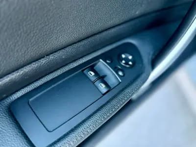 Sell BMW 120 2009 - 11900 EUR, 205000 km - AUTO.MOTO.pt