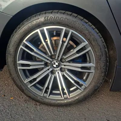 Vendo BMW 320 2020 - 31000 EUR, 130000 km - AUTO.MOTO.pt