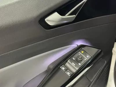 Vendo Volkswagen ID.4 2022 - 26990 EUR, 44000 km - AUTO.MOTO.pt