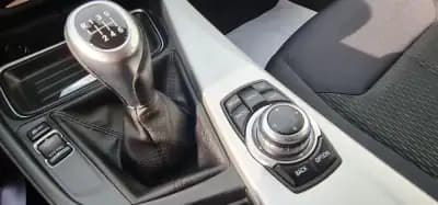 Vendo BMW 318 2013 - 14900 EUR, 254327 km - AUTO.MOTO.pt