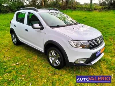 Vendo Dacia Sandero 2019 - 11950 EUR, 52000 km - AUTO.MOTO.pt
