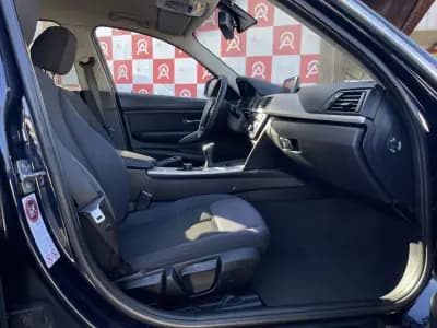 Vendo BMW 318 2014 - 14990 EUR, 224620 km - AUTO.MOTO.pt