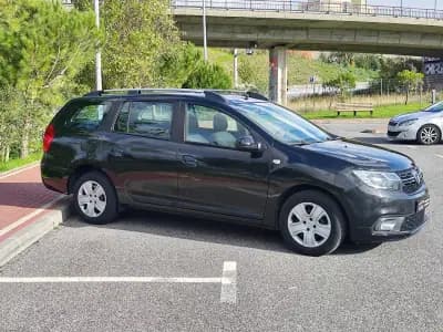 Vendo Dacia Logan MCV 2019 - 8480 EUR, 90100 km - AUTO.MOTO.pt