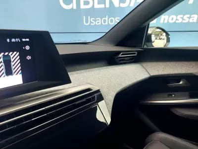 Sell Peugeot 3008 2025 - 36900 EUR, 17966 km - AUTO.MOTO.pt