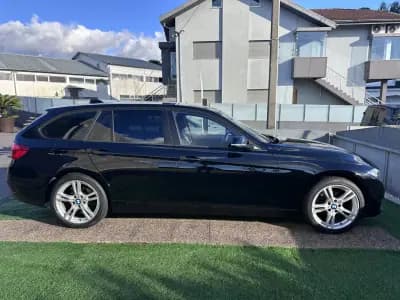 Vendo BMW 318 2015 - 13900 EUR, 260000 km - AUTO.MOTO.pt