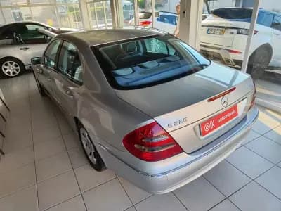 Vendo Mercedes-Benz E 220 2003 - 5500 EUR, 500000 km - AUTO.MOTO.pt
