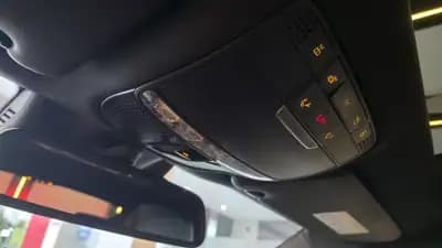 Vendo Mercedes-Benz C 220 2018 - 29900 EUR, 179960 km - AUTO.MOTO.pt