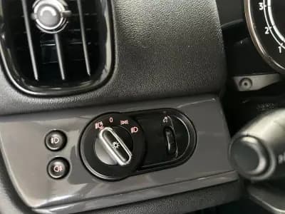 Vendo MINI Countryman 2021 - 26800 EUR, 51000 km - AUTO.MOTO.pt