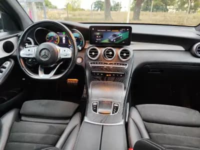Vendo Mercedes-Benz GLC 300 2021 - 47900 EUR, 64000 km - AUTO.MOTO.pt