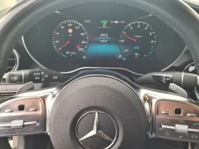 Vendo Mercedes-Benz GLC 300 2021 - 45790 EUR, 94629 km - AUTO.MOTO.pt