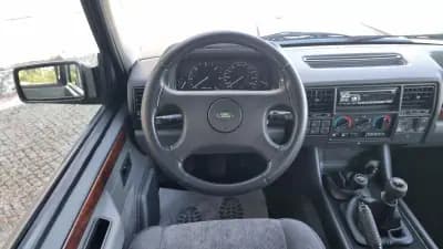 Vendo Land Rover Range Rover 1996 - 35500 EUR, 143108 km - AUTO.MOTO.pt