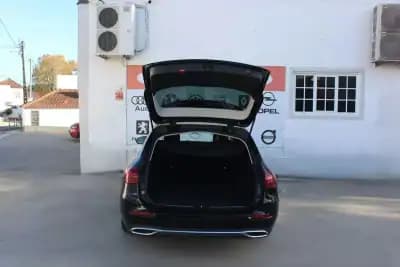 Sell Mercedes-Benz C 200 2024 - 39980 EUR, 19384 km - AUTO.MOTO.pt