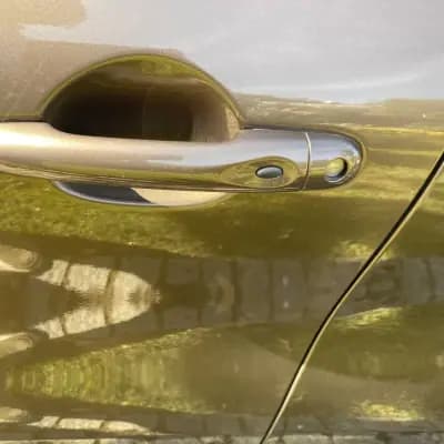 Vendo Renault Captur 2014 - 13990 EUR, 146000 km - AUTO.MOTO.pt